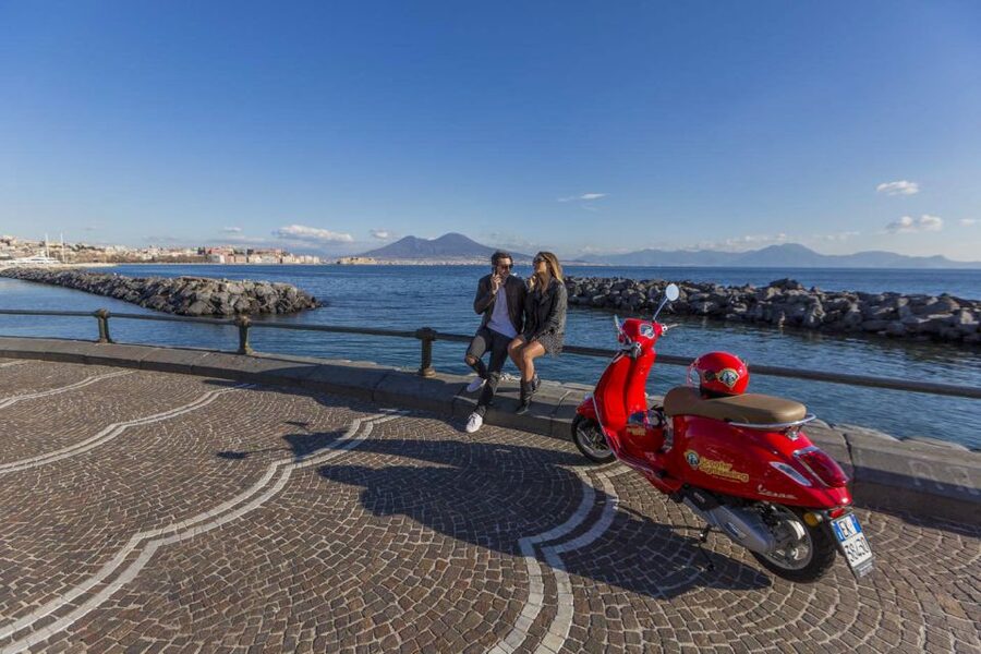 Amazing audioguided Vespa Tour of Naples - with driver - Small details that make the day better