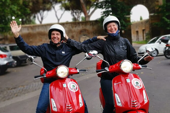 Beautiful Roma Tour on Vespa with Driver - Why a Vespa makes sense in Rome