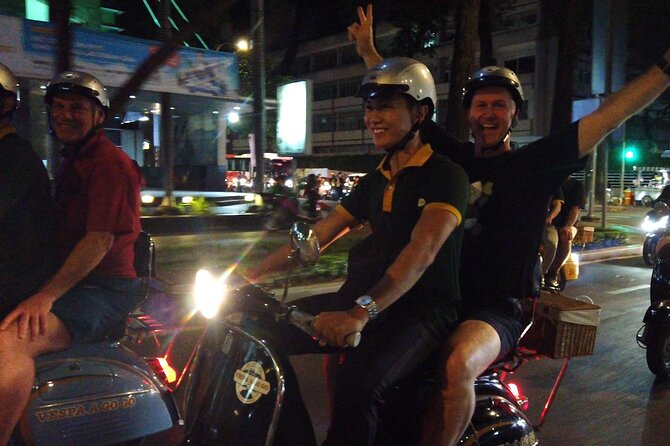 Bia & Bites - Saigon Craft Beer on Vintage Vespa with Dinner - Stop Four in District 1: Three Final Drinks and More Snacks