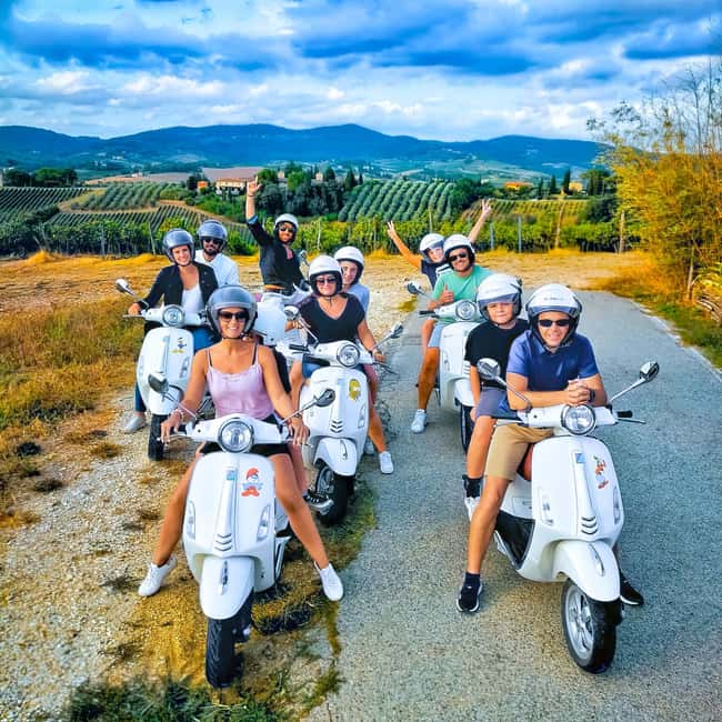 Chianti Tour by Vespa from Florence - Choosing between solo riding and sitting behind a guide