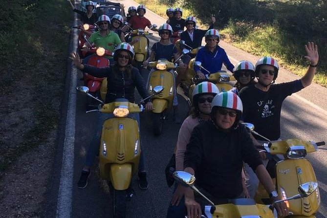 Chianti Vespa Adventure – Small Group from Florence - Weather, Clothing, and Safety