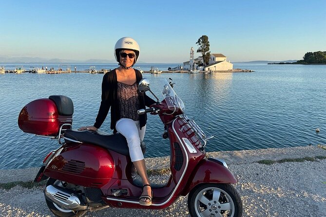 Corfu 300cc Vespa Scooter Rental - Why the map and phone mount matter