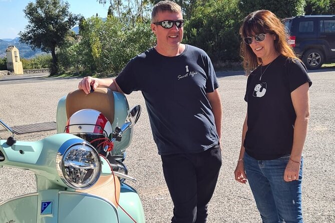 Corfu 300cc Vespa Scooter Rental - What the 300cc Vespa feels like on Corfu roads