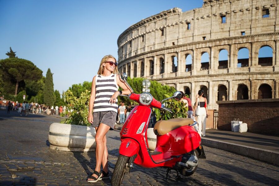 Explore city on Vespa with Professional Photographer - Is $45 good value for 90 minutes?