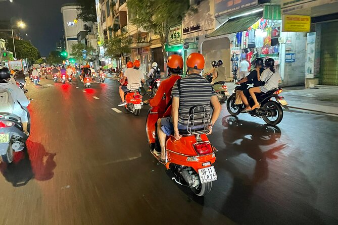 Female Riders Vespa Night Street Food + Train Street food 4 Hours - Hồ Trúc Bạch and Hanoi’s pho variations