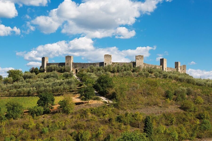 Florence/Badesse: Tuscany Group Vespa Tour with Wine Tasting - A second look at the Chianti countryside