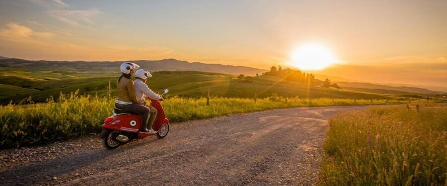 Florence: Full Day Noleggio Vespa, Scooter, and Moped - Choosing a Vespa or scooter