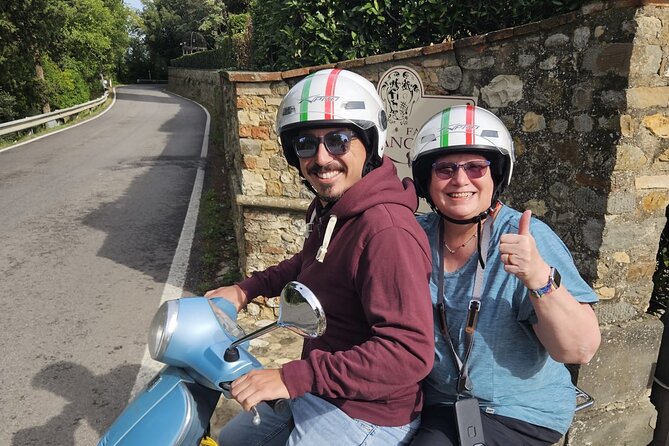 Florence Vespa Tour as a Passenger, max 6 people + Wine Window! - San Miniato al Monte and the quick city landmarks