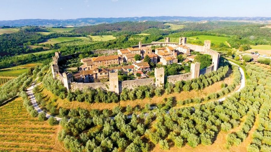 From San Gimignano: Vespa Tour in Chianti - The winery visit and wine tasting