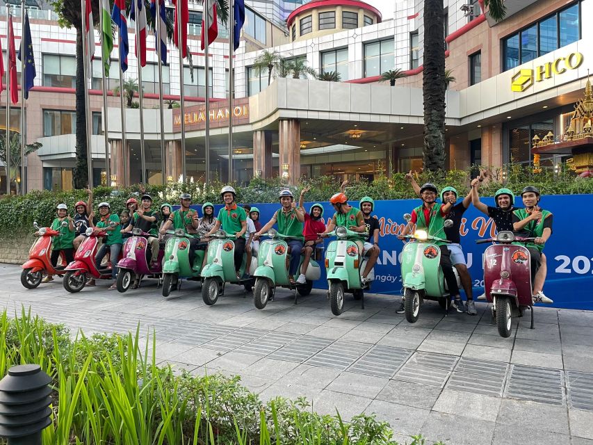 Hanoi 4.5-Hour Vespa Tour city tour - Why a Vespa is a smart way to see Hanoi