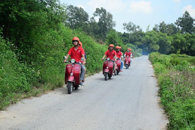 Hanoi Back Street Vespa Tours: Full Day Vespa Tours - Dong Anh, a 200-year-old home, and village conversation
