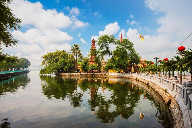 Hanoi Back Streets Vespa Tours: Hanoi Insider Vintage Vespa Tour - Key reasons to consider this Vespa tour