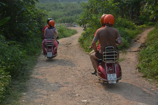 Hanoi By Vespa Tours: HISTORY + CULTURE + SIGHT + FUN 2,5 Hours - The people who shape the ride