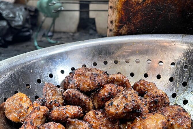 Hanoi Michelin Star Food Tour Via Jeep, Vespa or Motorbike - Sweets and fresh beer in Kham Thien