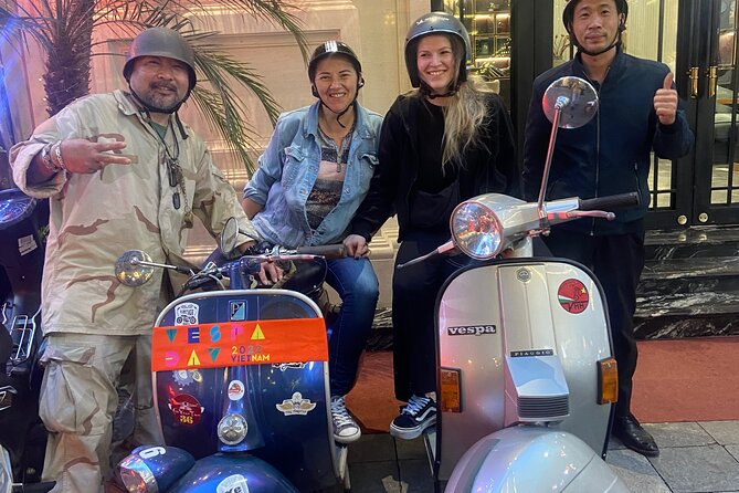 Hanoi Motorbike Tours with Female Riders - Ngũ Xã Island and the food stop at Hồ Trúc Bạch