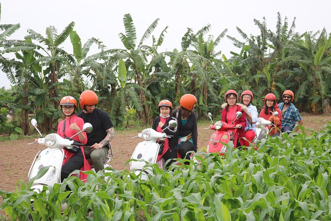 Hanoi Vespa Countryside Tour With Female Ao Dai Riders Half Day - Why a Vespa is the right way to see Hanoi’s edge