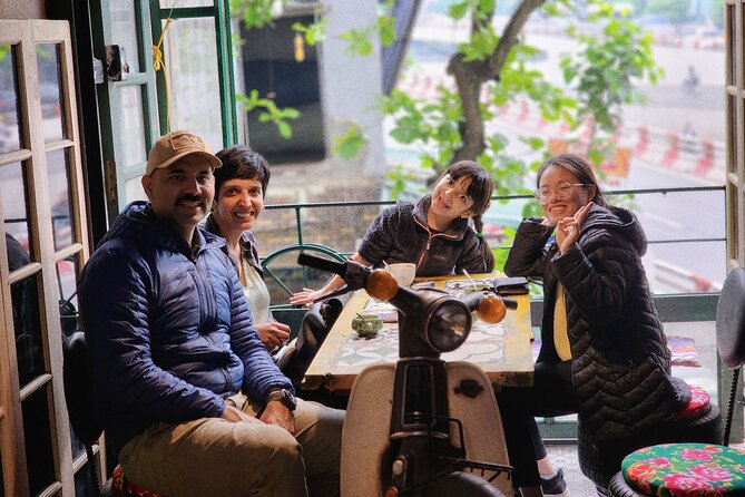 Hanoi Vespa Tours: Food + Culture + Fun on Army Vespa - Food, drinks, and the final café stop