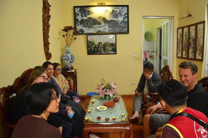 Hanoi Vespa Tours: Full Day Hanoi City & Countryside Vespa Tours - Huu Tiep Lake and the B-52 wreckage