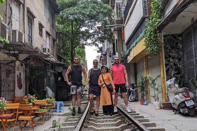 Hanoi Vespa Tours: Hanoi By Night Vespa Foodie Tours - What $69 buys you in practical terms