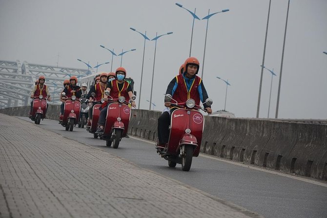 Hanoi Vespa Tours: Hanoi Vintage Vespa Tours Countryside - Markets, temples, and the local meal