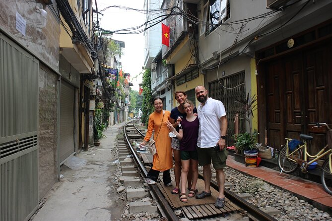 Hanoi Vespa Tours Led By Women: Hanoi Vespa Tour City Half Day - Huu Tiep Lake and the fallen B-52