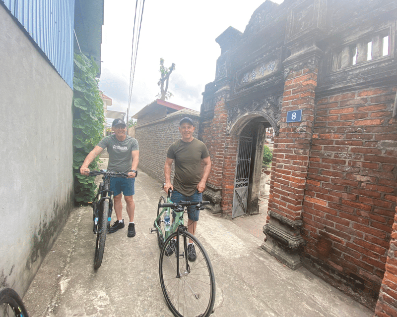 Hanoi Vintage Vespa Tours: A Half-Day Countryside Adventure - Co Loa Ancient Citadel and Vietnam’s early defenses
