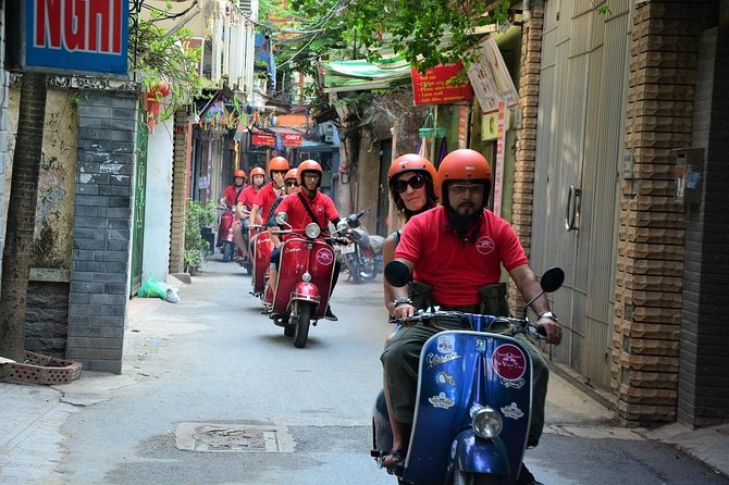 Hanoi Vintage Vespa Tours: HISTORY +FOOD + CULTURE + SIGHT + FUN - Cho Gioi market and the everyday city