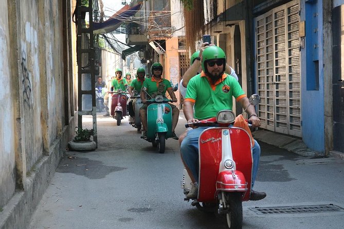 Ho Chi Minh Vespa City Tour 4,5 hours - Starting at the Opera House