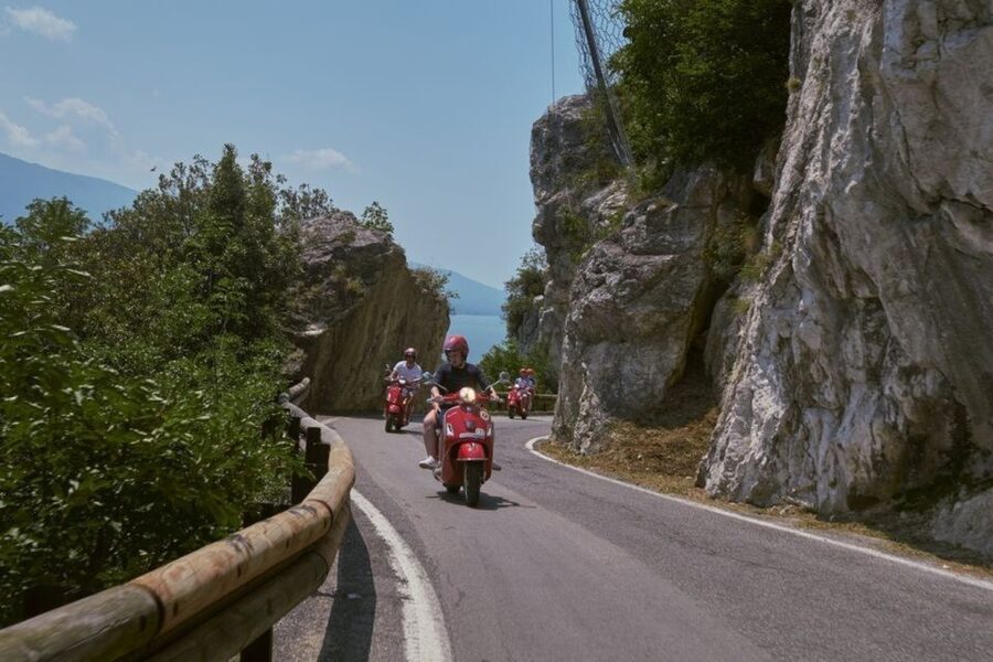 Malcesine: Lake Garda self-guided Vespa tour - Ferry crossing and the return toward Malcesine