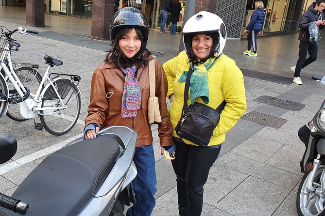 Milan Vespa Adventure: Private Tour for Couples and Friends - Fashion and Art in Brera