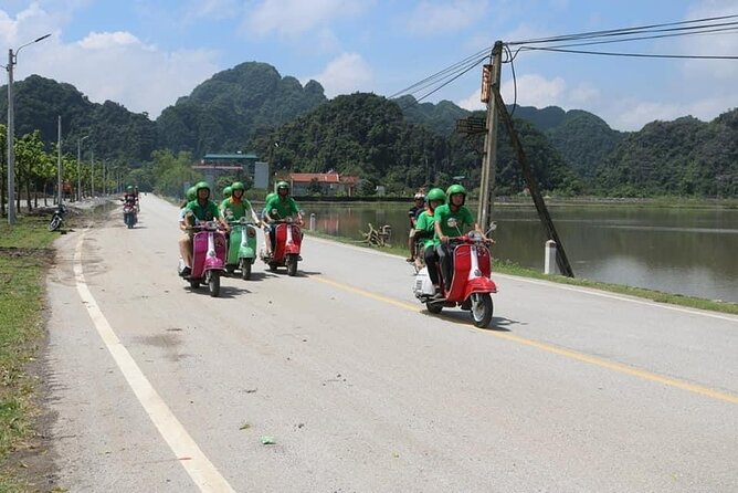 Ninh Binh Vespa Start from Hanoi + Boat + Villages +Rice Paddies - What the guides add to the day