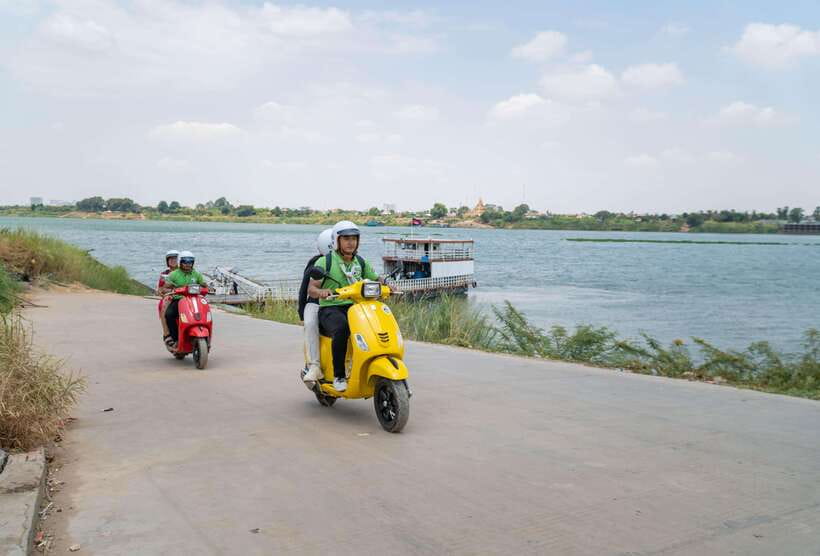 Phnom Penh Silk Island Sunset Vespa Tour / Tuk Tuk Available - Six things to know before you book