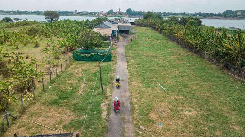 Phnom Penh Silk Island Sunset Vespa Tour / Tuk Tuk Available - Is $30 good value?