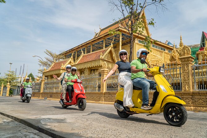 Phnom Penh Silk Island Vespa Tour / Tuk Tuk Available - Starting at Mongkol Serey Temple