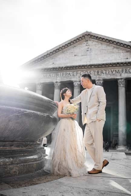 Photo Shoot in Rome with Vespa And Vintage Fiat 500 Options - Roman Forum and the center of ancient Rome