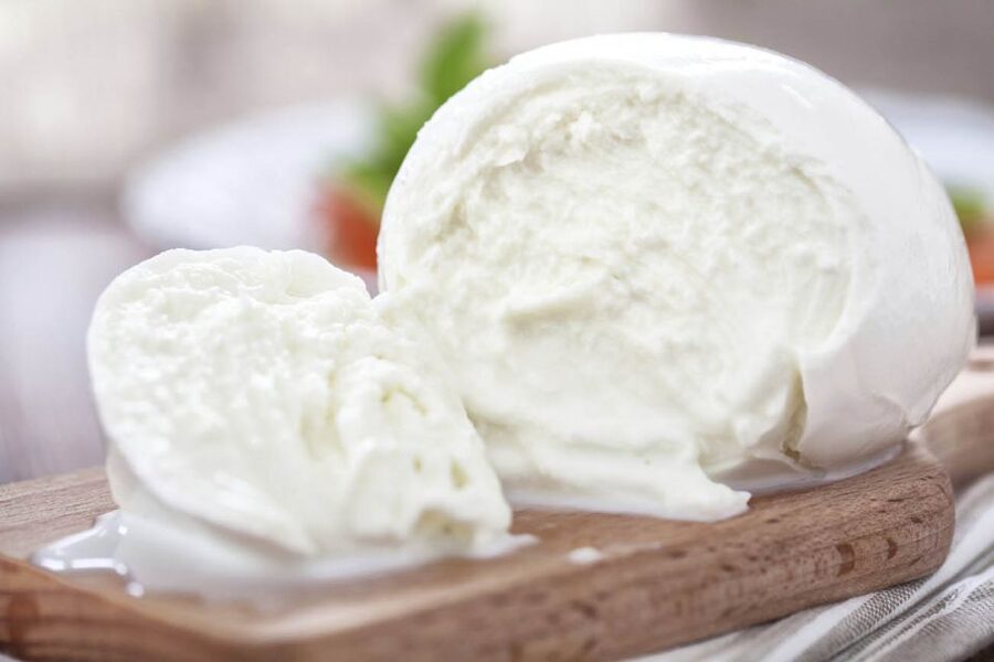 Private Tour: Naples Food Tasting Tour by Vintage Vespa - How much food is included?