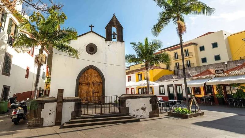 Private Vespa Tour Funchal & Câmara Lobos (3hrs) - The Farmers Market and Sé Cathedral