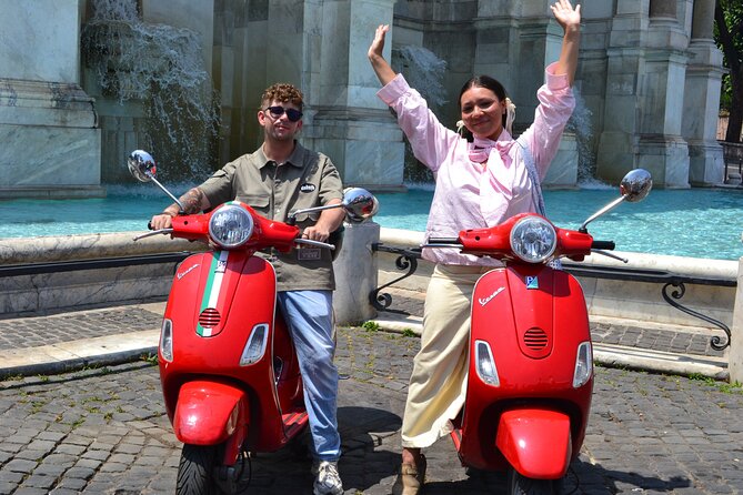 Roma Vespa Tour & Traditional Roman Food and Extras - Gianicolo Terrace and the Rome view