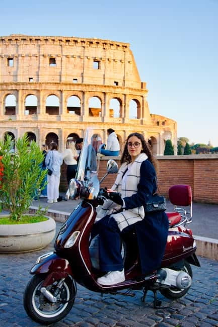 Rome: 1-Hour Vespa Ride as Passenger with a Local Driver - The views from Janiculum Hill