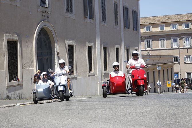 Rome 3 hours Vespa Sidecar Private Tour with Gelato - Janiculum Hill and Rome from above