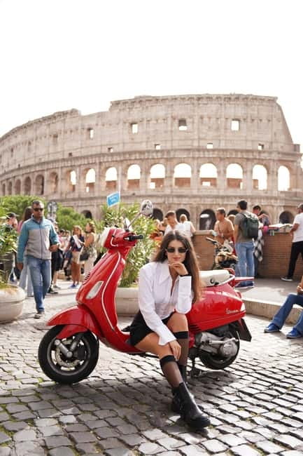 Rome: All In One Day by Vespa - Starting near the Colosseum