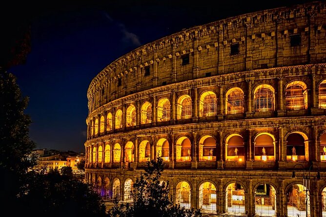 Rome by Night Vespa Ride: Icons of Rome - Piazza Navona and the Pantheon