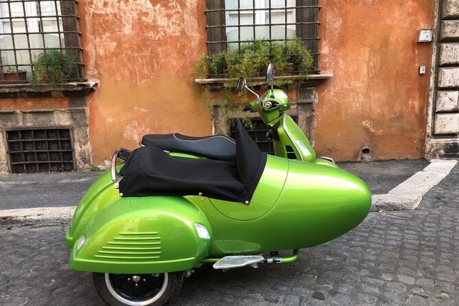 Rome City Highlights & Hidden Gems: Vespa Sidecar Guided Tour - Why a Vespa is a smart way to see Rome