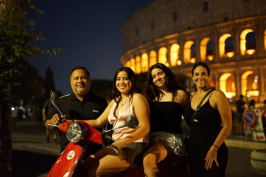 Rome: City Highlights Nighttime Vespa Photoshoot Jouney - The Colosseum meeting point and first ride
