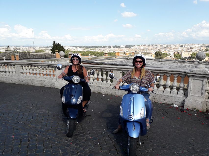 Rome: Guided Vespa City Tour - Comfort, safety, and the passenger setup