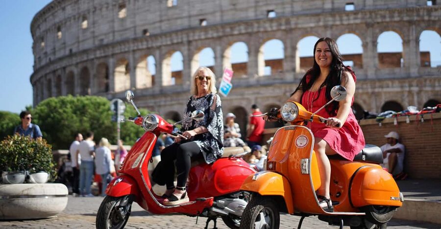 Rome: Guided Vespa Experience with Professional Photoshoot - Key points at a glance