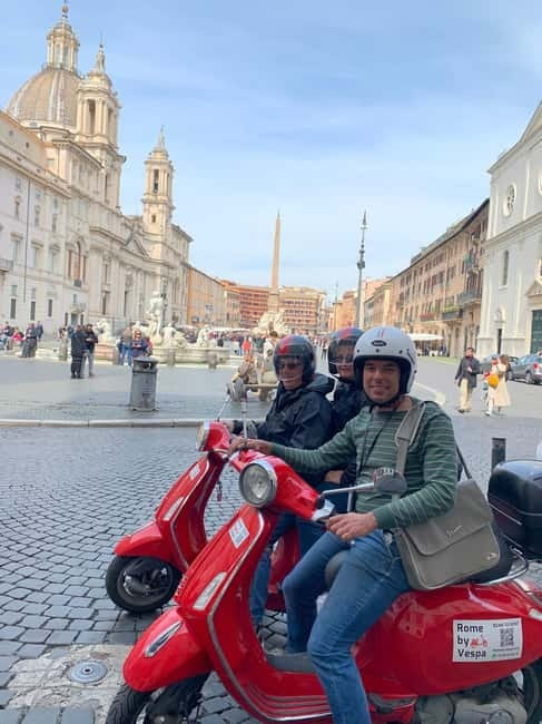 Rome: Guided Vespa Tour with Self-Drive or as a Passenger - Guide quality and group atmosphere