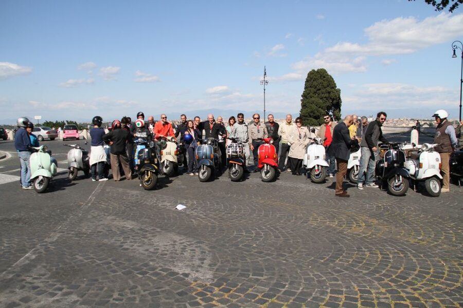 Rome: Half-Day Vespa Tour with Private Driver - The driver makes or breaks the experience