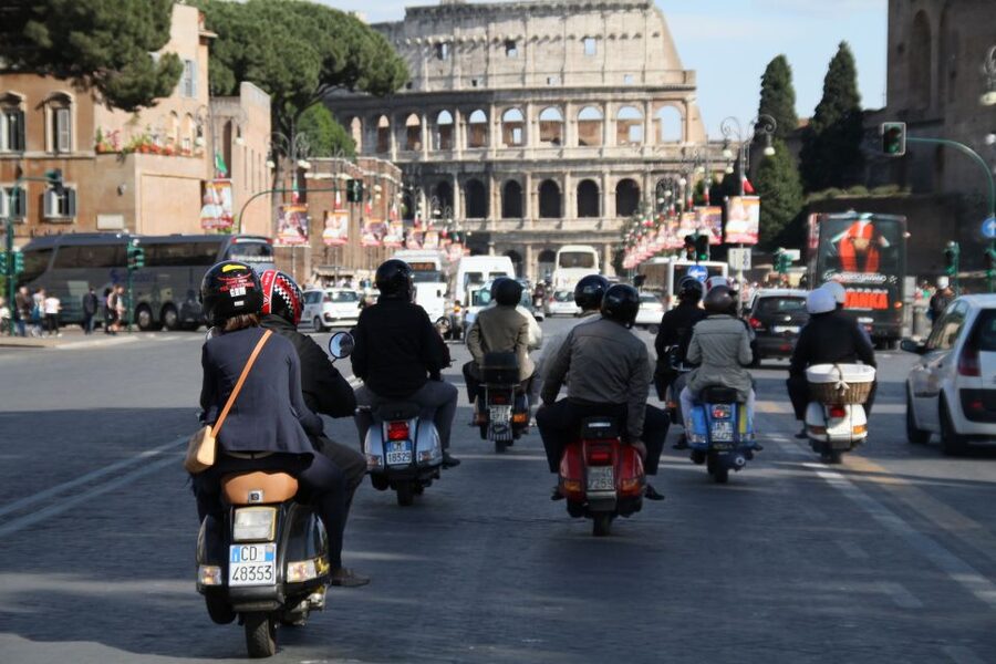 Rome: Half-Day Vespa Tour with Private Driver - Hotel pickup sets an easy tone