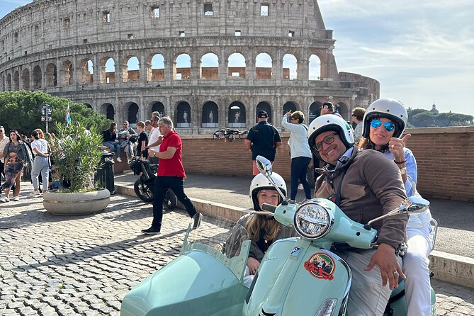 Rome Private Tour in a Vintage Vespa Sidecar Style for 90 Minutes - The Colosseum and Palatine Hill without an interior visit